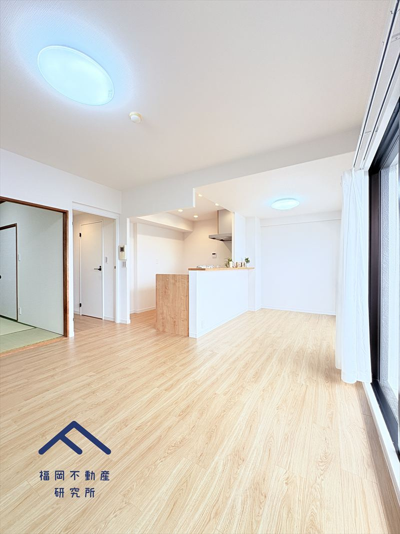 スカイハイツ小郡の居間・リビング