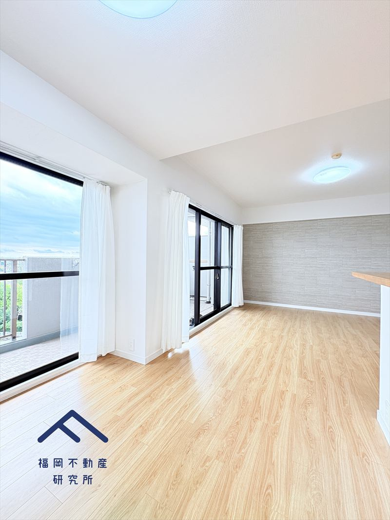 スカイハイツ小郡の居間・リビング