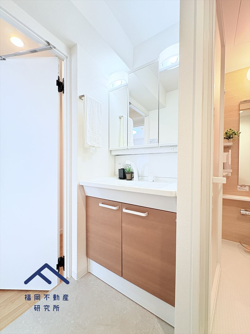 スカイハイツ小郡の独立洗面台