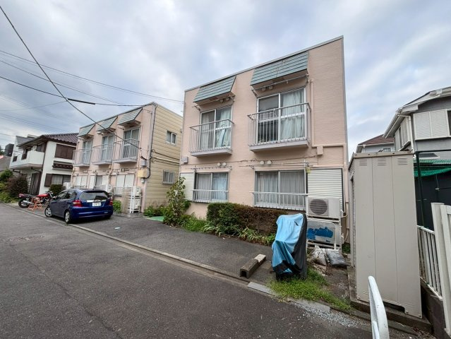 アルス東林間の外観