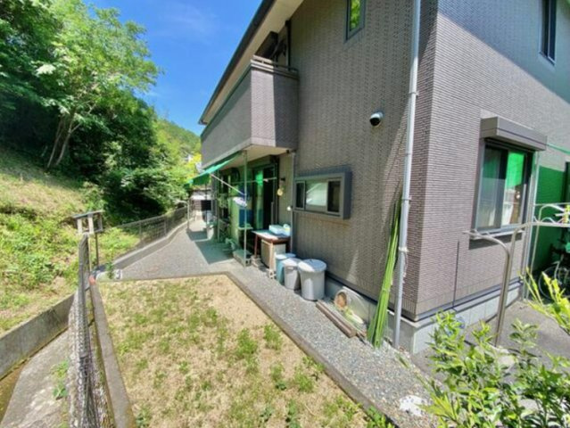 【庭】 | 高知市万々