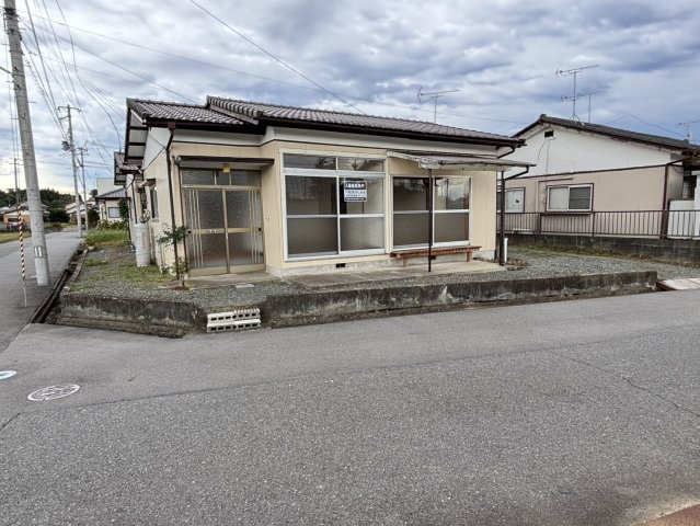 安島政一戸建の外観