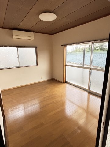 安島政一戸建の居間・リビング