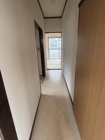 安島政一戸建の内装