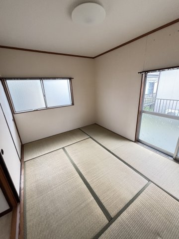 安島政一戸建の和室