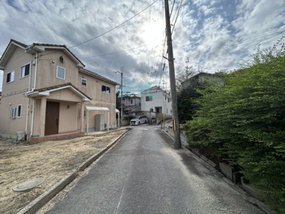 【前面道路含む現地写真】 | 石居1丁目