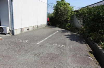 【駐車場】 | サーティンガーデンD