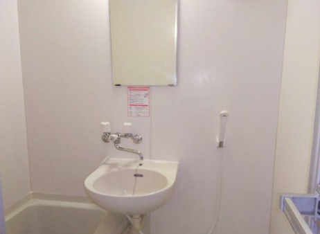 ガーデンハウス三軒茶屋　B・T別　TVドアフォン　IHコンロの洗面所