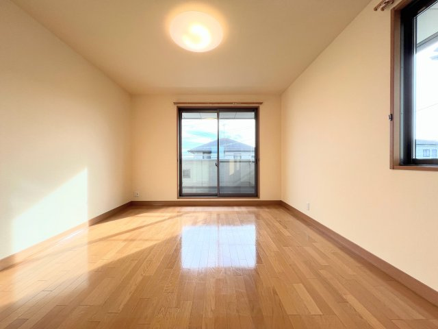 福島市飯坂町高舘の洋室