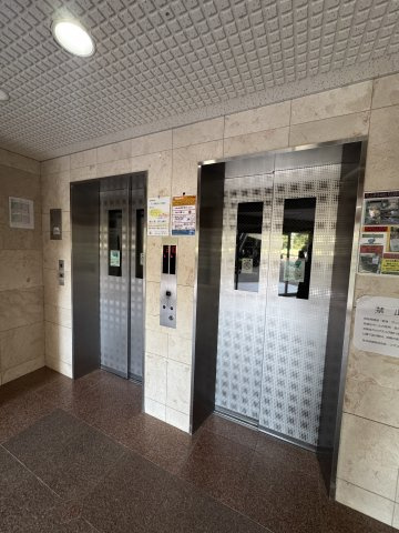 リブコートフェリス須磨山手台のエントランス