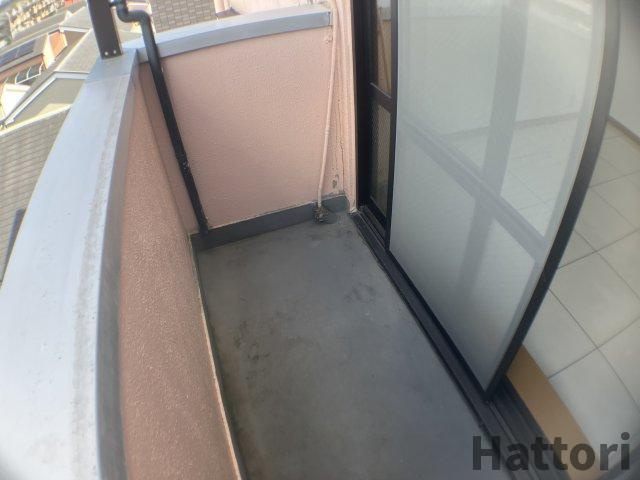箕面市船場西２丁目の賃貸マンションのバルコニー
