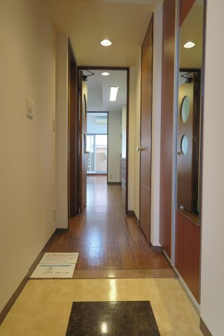 マスターズ・レジデンス道頓堀Ⅱの玄関