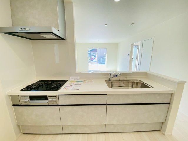 リナージュ／北区龍田1丁目／２号棟のキッチン