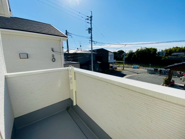 リナージュ／北区龍田1丁目／２号棟のバルコニー