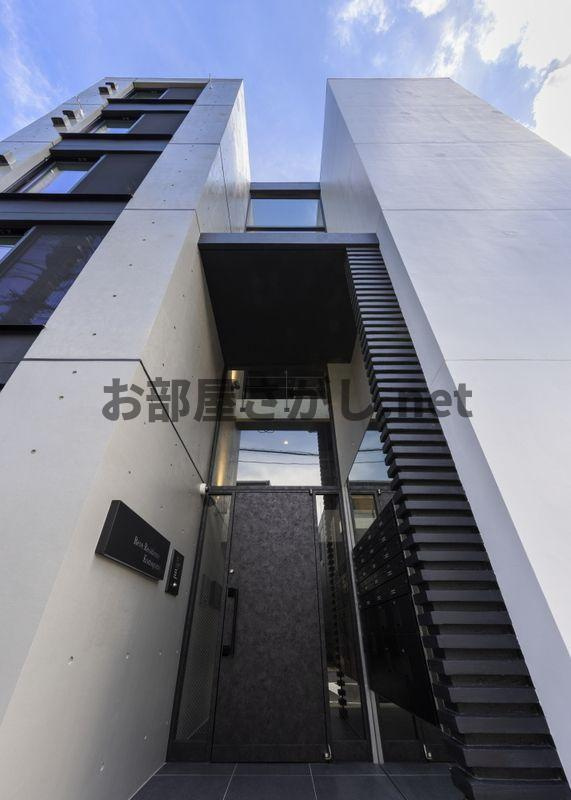 ReveResidence駒込のエントランス