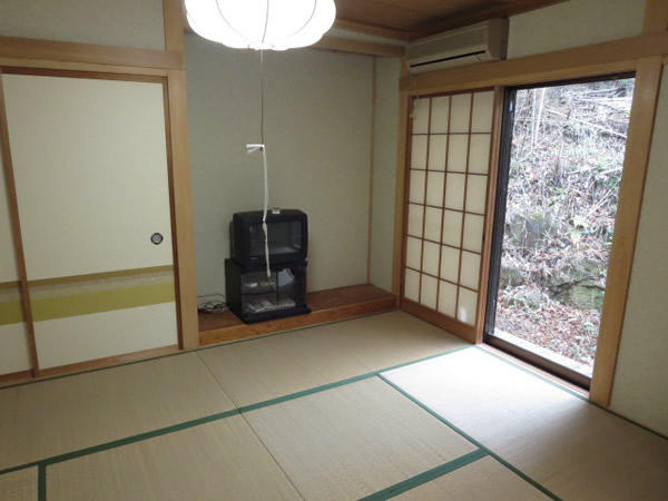 伊豆市　冷川の和室