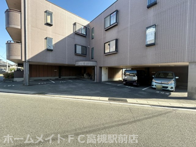 【駐車場】 | メゾン・バレル