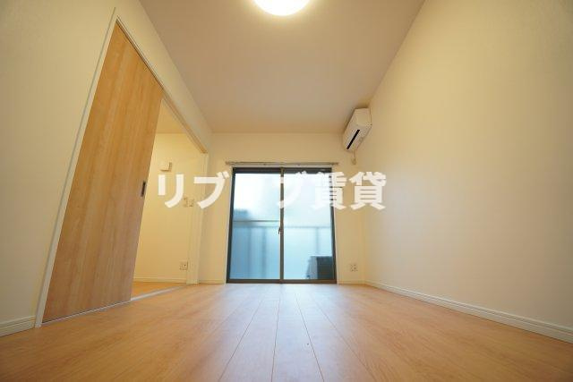 AJ千葉寺003の居間・リビング