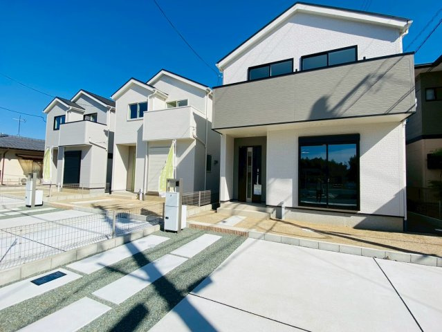 リナージュ／北区龍田1丁目／３号棟の外観