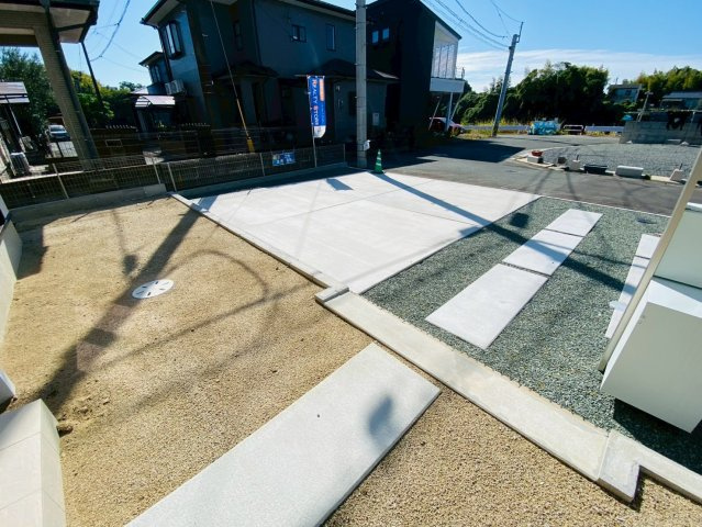 リナージュ／北区龍田1丁目／３号棟の駐車場