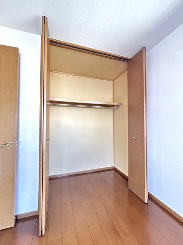 リビングタウン盛南の収納