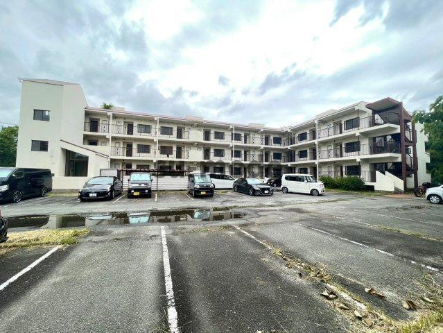 サンハイム杉林の外観