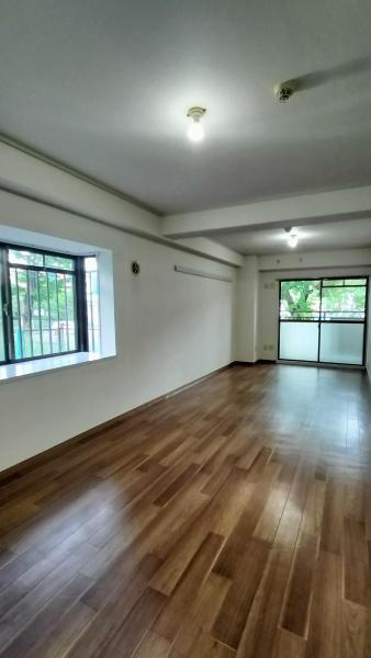 サンハイム杉林の居間・リビング