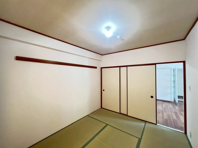 サンハイム杉林の寝室