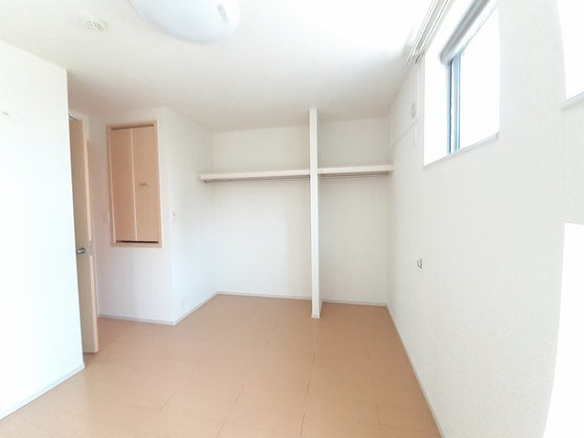 フィオーレ西庄Ａの収納