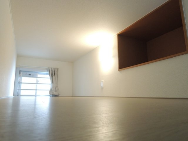 レオパレス神屋町の内装