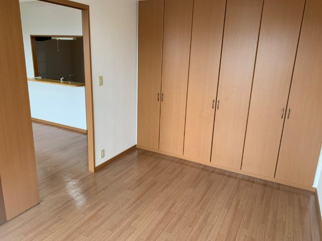 カサミラドールグランデの内装|洋室