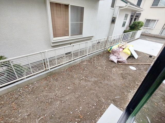 【庭】 | 狭山市笹井2期 | ガーデニングも楽しめそうなお庭です