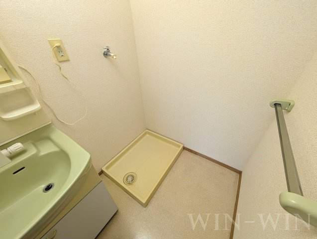 マロン・ドゥムールの設備