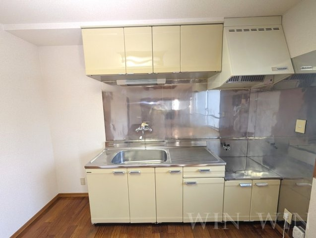 マロン・ドゥムールのキッチン