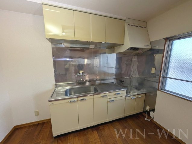 マロン・ドゥムールのキッチン