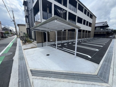 【その他共用部分】 | メゾンルミネ若松 | 駐輪場