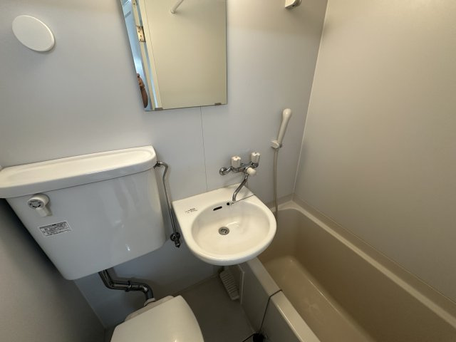 ハックベリーハイツⅡの浴室