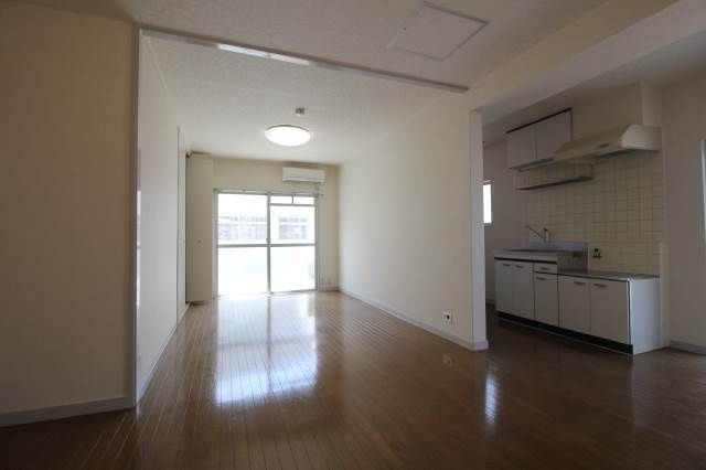 東都赤坂コーポ二の居間・リビング