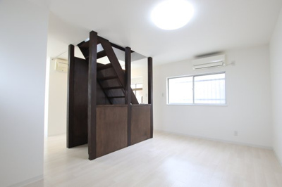 【居間・リビング】 | 萩原天神戸建2号