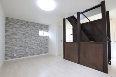 【居間・リビング】 | 萩原天神戸建2号