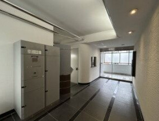 エクセルシア池尻　ペット相談　角部屋　最上階　南向きのロビー