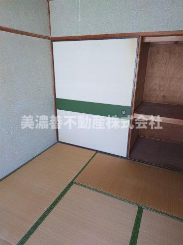 大洋ハイツ2棟の和室