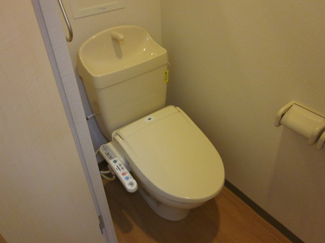 ワイズ　パラシオンのトイレ|シャワー付トイレ