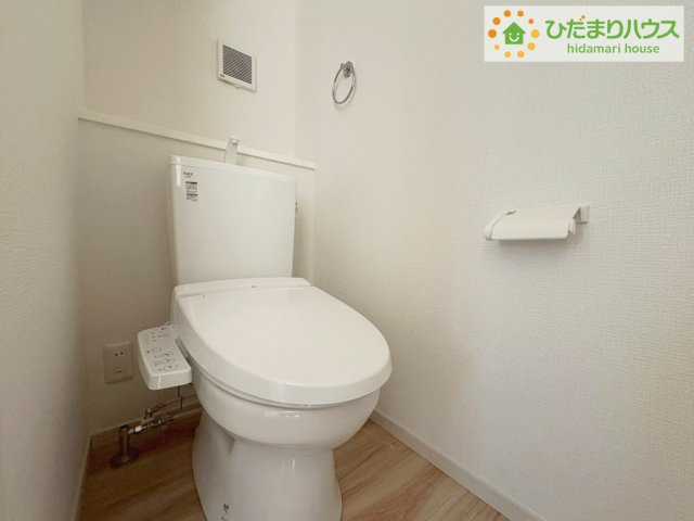 ひたちなか市高場7期　新築戸建のトイレ|トイレは1F、2F共に完備！取り合いになることがありませんね(^^)/