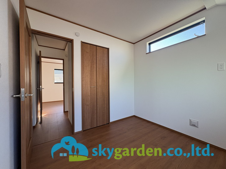 茅ヶ崎市東海岸南4丁目　新築戸建　全5棟B号棟の洋室