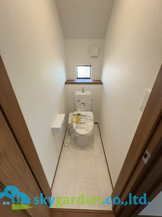 茅ヶ崎市東海岸南4丁目　新築戸建　全5棟B号棟のトイレ