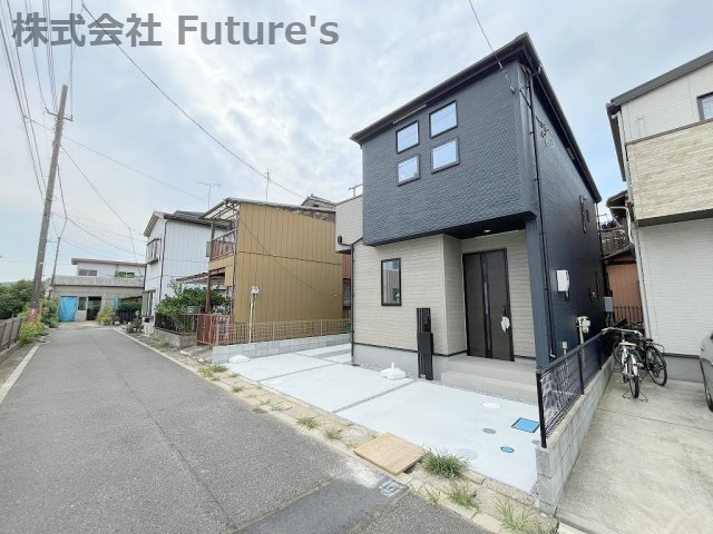 三郷市新和4丁目　新築戸建　全1棟の前面道路含む現地写真|前面道路含む現地写真です。
