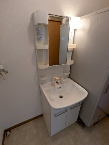 リレイション2(緑ケ岡)の洗面所