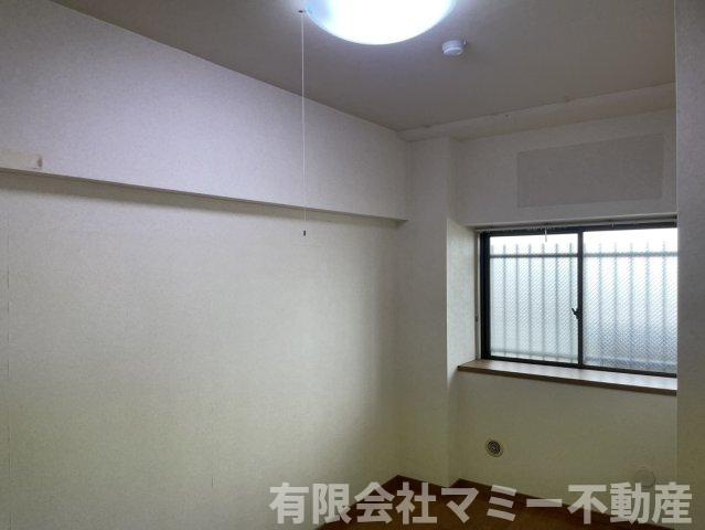 【洋室】 | 長太旭町マンション