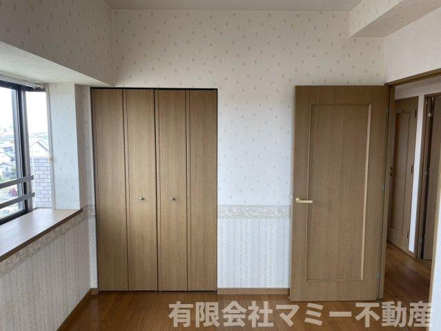 【洋室】 | 長太旭町マンション